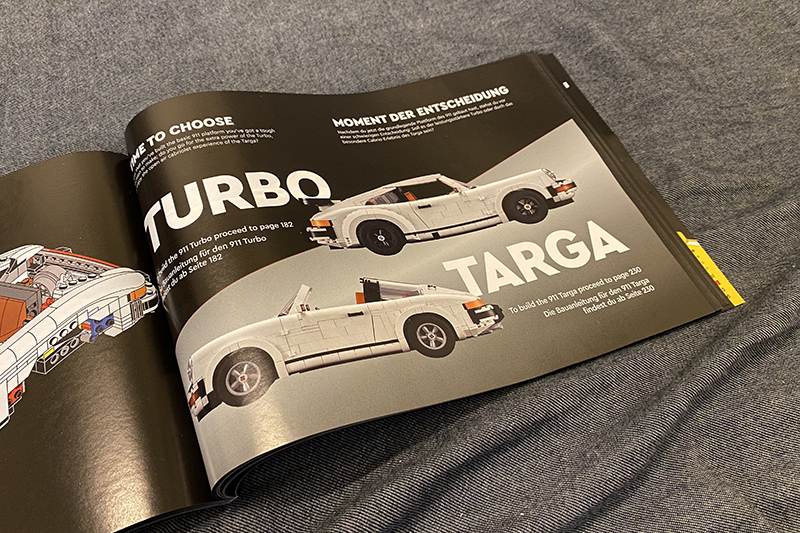 從第一袋到第六袋零件全完成後將面臨這盒樂高的命運抉擇點,因為要組911 Turbo還是911 Targa就從這裡開始分歧,當然得認真做決定。