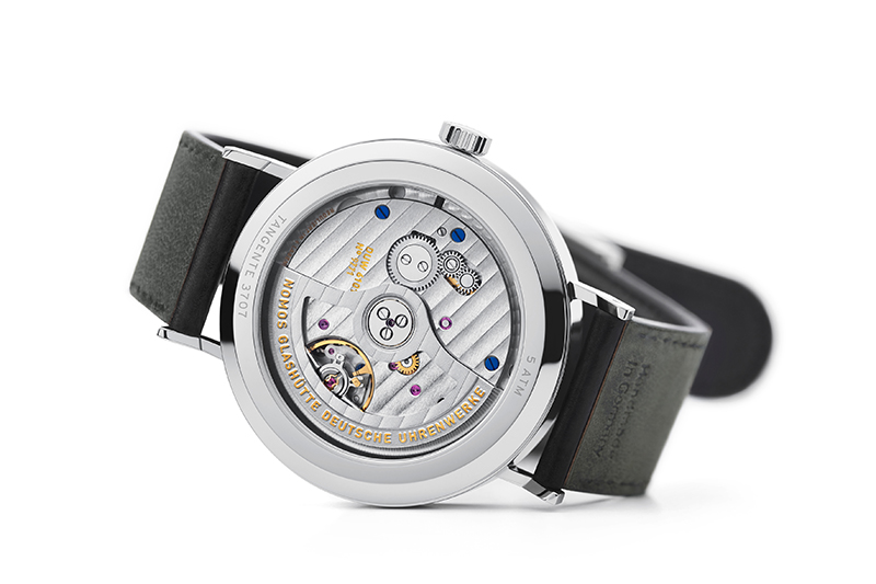 Nomos Tangente Neomatik 41 Update建議售價133,400元。(圖:品牌提供)