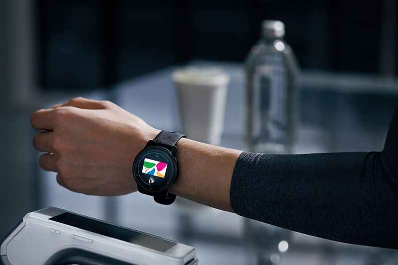 Garmin全新「Venu 2系列GPS智慧腕錶」內建多項智慧提示、悠遊卡及Garmin Pay行動支付。(圖:品牌提供)