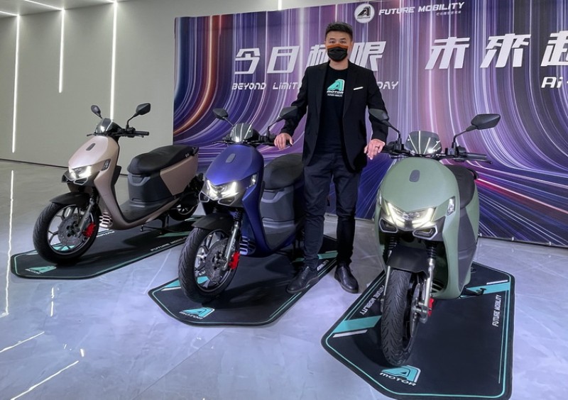 宏佳騰ai 1 Ultra Abs首創daps死角預防系統 開啟機車車用影像安全新紀元 Carture 車勢文化
