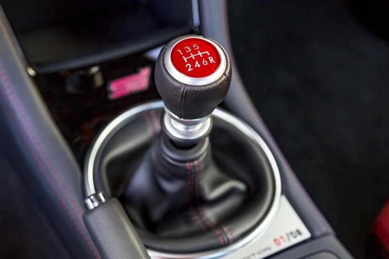 WRX STI動力預估達400匹且仍會有六速手排。