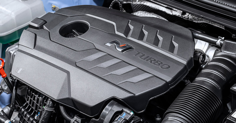 Elantra N搭載2.0升升渦輪引擎,擁有275hp/39.9kgm最大輸出。