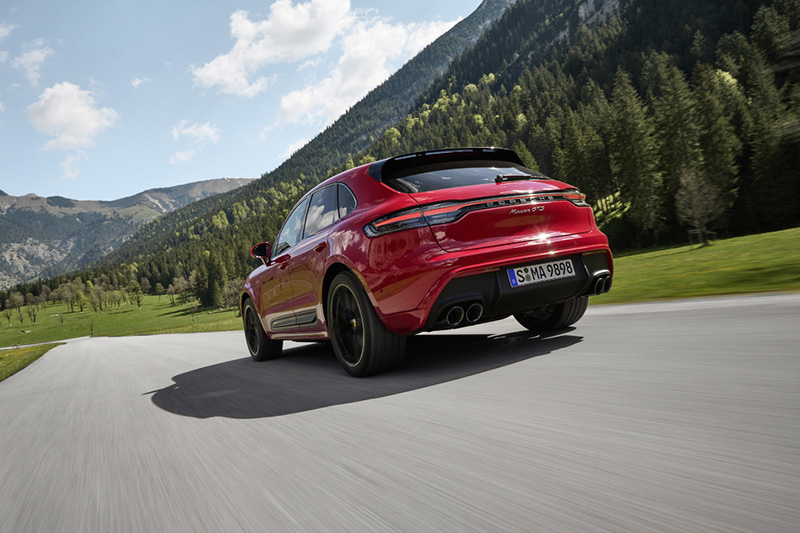 Macan GTS標配跑車化氣壓懸載系統,車身降低10 mm。