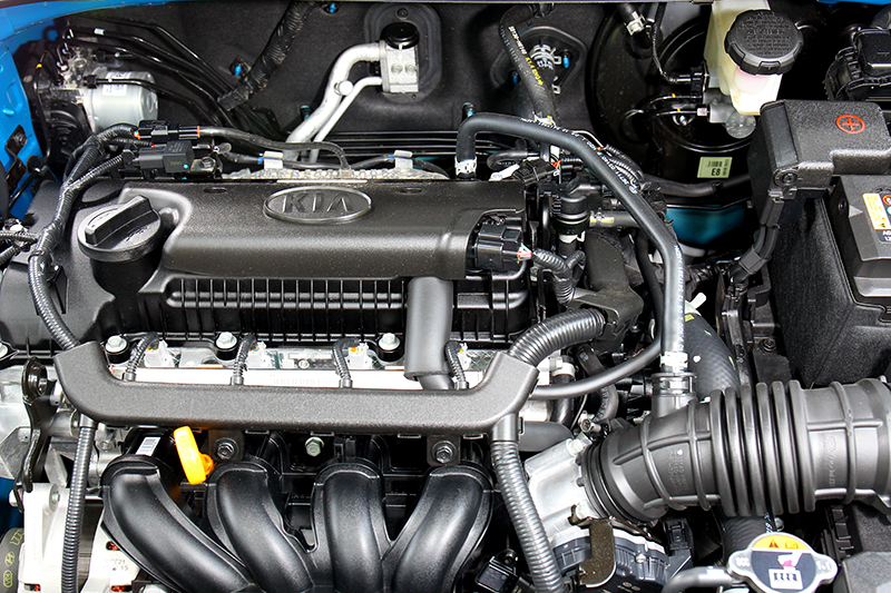 1.4升自然進氣動力輸出為100hp/13.6kgm,油耗14.7km/L。