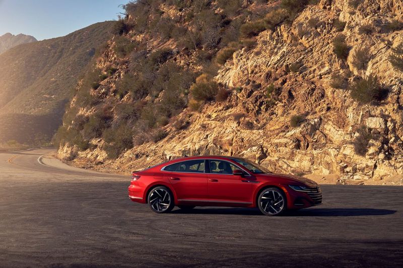 北美近日推出2022年式Volkswagen Arteon。