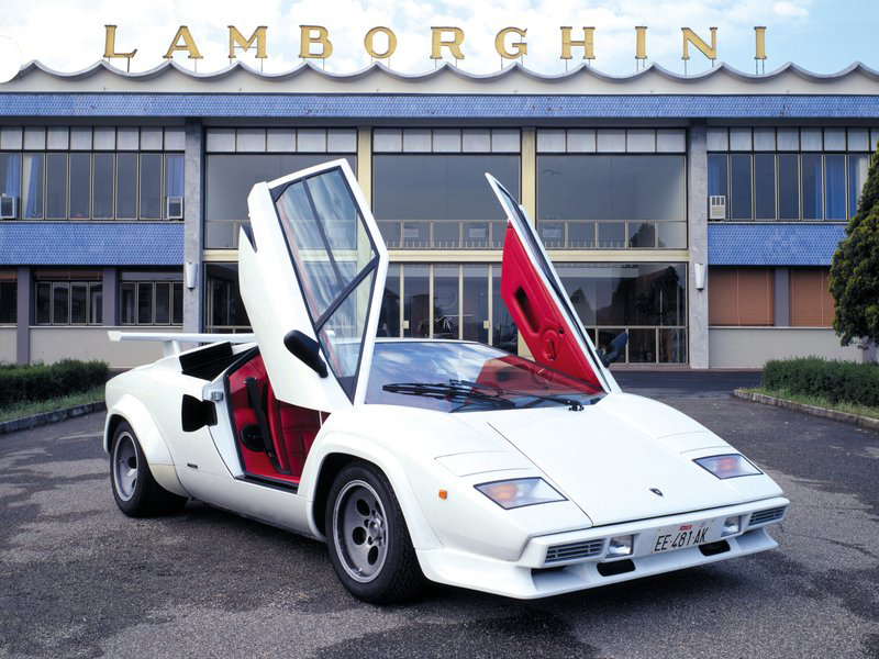  許一個兒時牆上的美夢，Lamborghini Countach LPI 800-4 