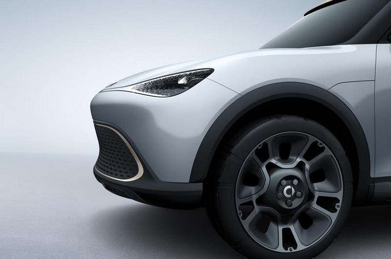 Smart Concept #1採用曲面設計,車身看不到一處折線。