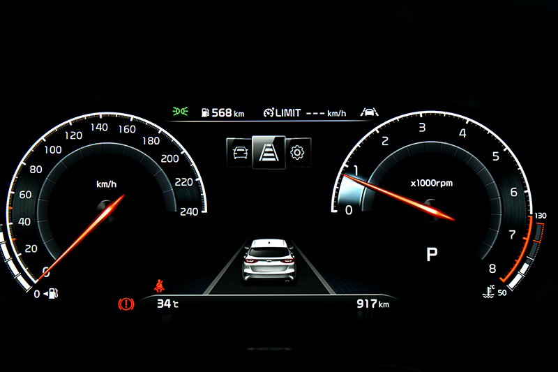 此次100台免費升級12.3吋數位儀表,在Sport模式下會有另一種介面。