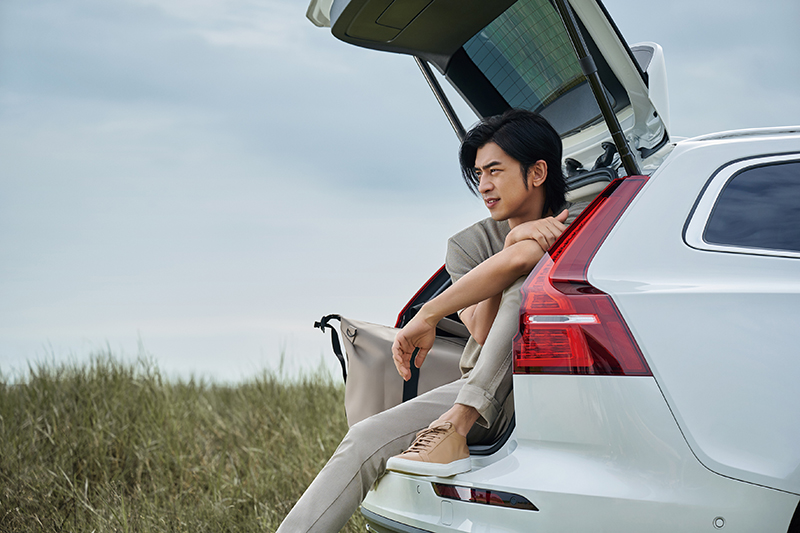 【車勢星聞】首次接下車子代言廣告的陳柏霖把「第一次」獻給Volvo。(圖:Volvo提供)