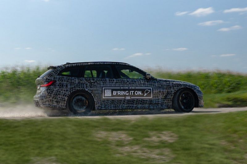 M3 Touring實際樣貌就是M3+3系列旅行車組合。