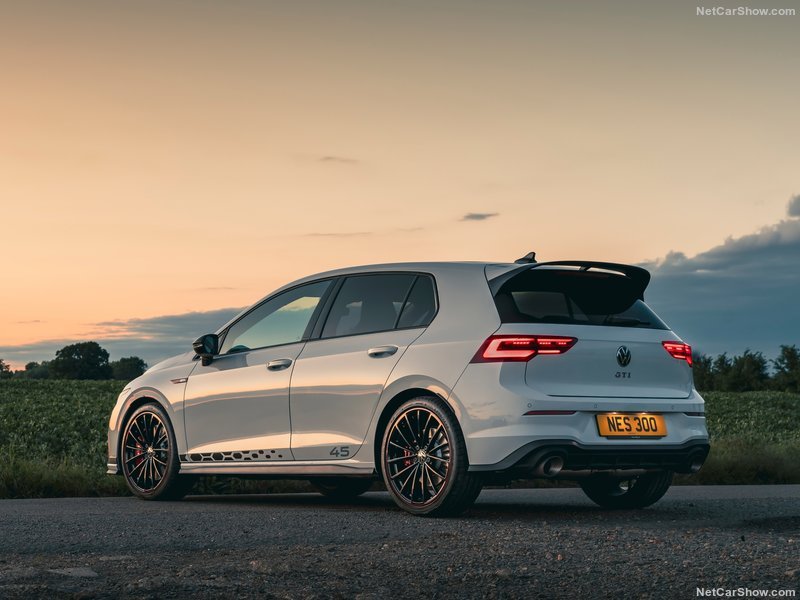 Volkswagen為慶祝Golf GTI問世45周年推出Golf GTI Clubsport 45紀念車型。