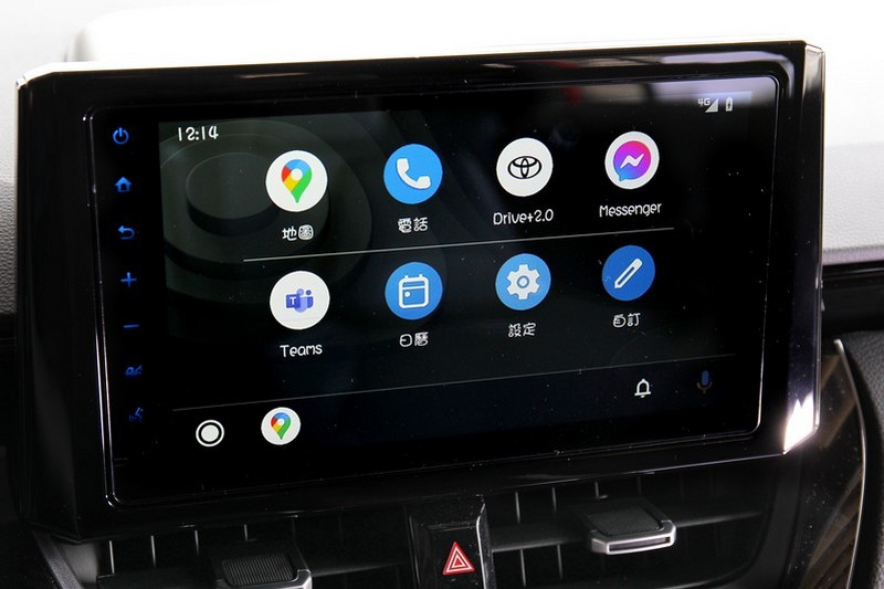 擁有9吋觸控螢幕的TOYOTA Drive+ Connect智聯車載系統,一旦選配4G升級套件,更可即時掌握一切生活資訊。