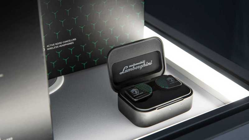 Lamborghini與Master & Dynamic聯名耳機MW07 Plus推出新色。