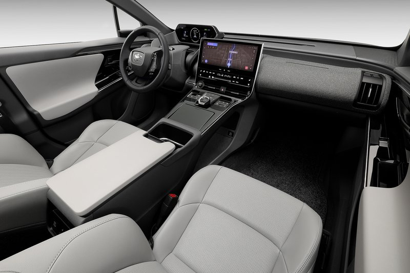 在TOYOTA的電動車大計畫中,最早與車迷見面的便是電能休旅bZ4X了。