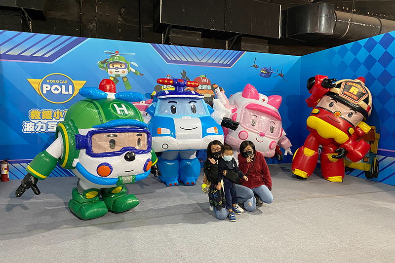 波力互動特展登高雄,駕駛救援小英雄角色小車車體驗救援任務。(圖:寬宏藝術提供)