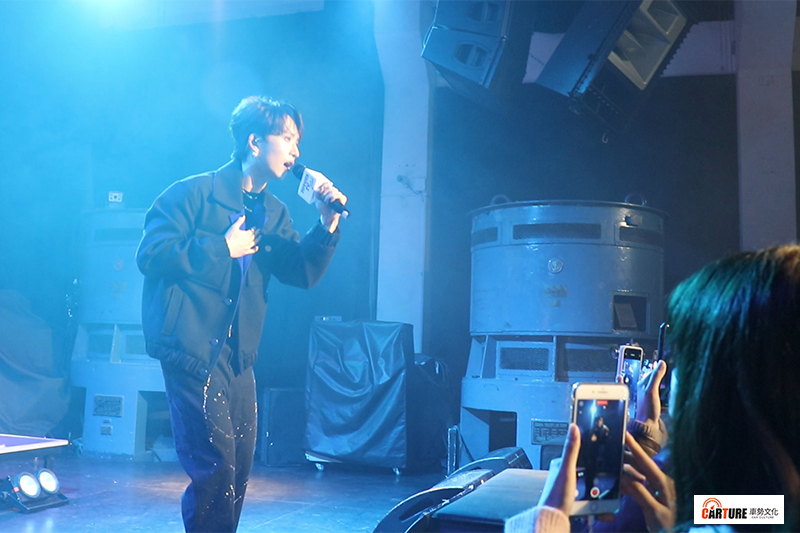 【車勢星聞】陳零九、邱鋒澤組成的「九澤CP」舉辦Toyota TV跨年倒數直播演唱會。