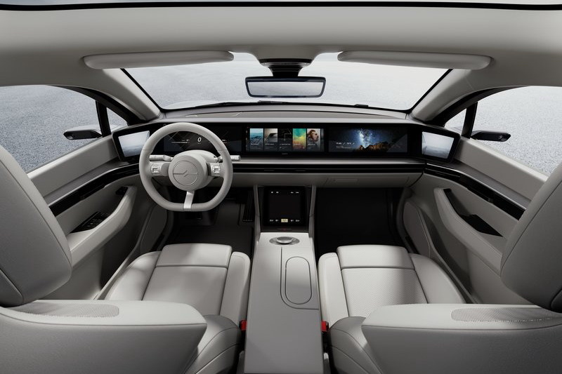 概念車展演是用來展現Sony於安全、互聯、影音娛樂等系統成果。