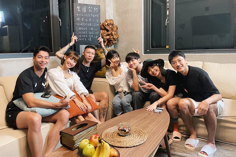 【車勢星聞】《全明星觀察中》吳思賢、小春量身打造「Familia」正式上架。(圖:藝和創藝提供)