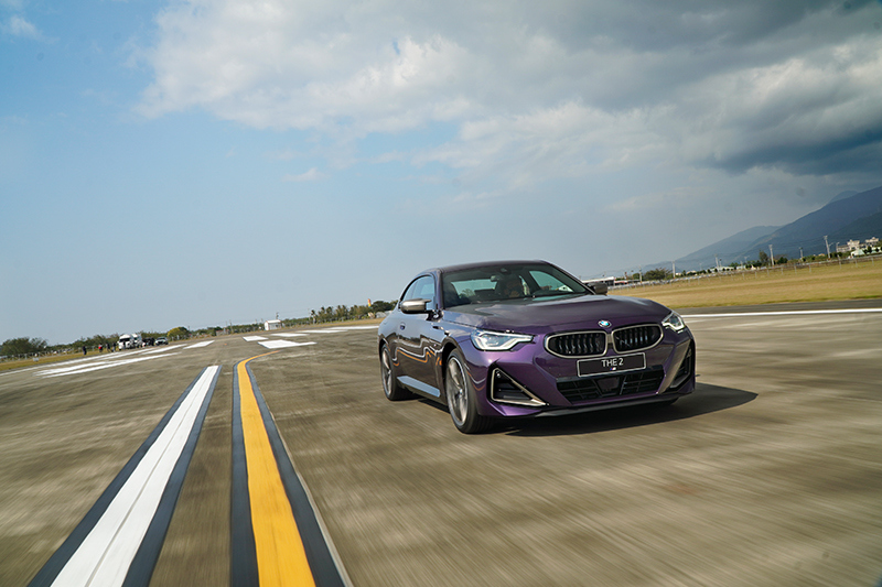 M240i縱然有強悍的性能,但輸出特性卻細膩不躁進。