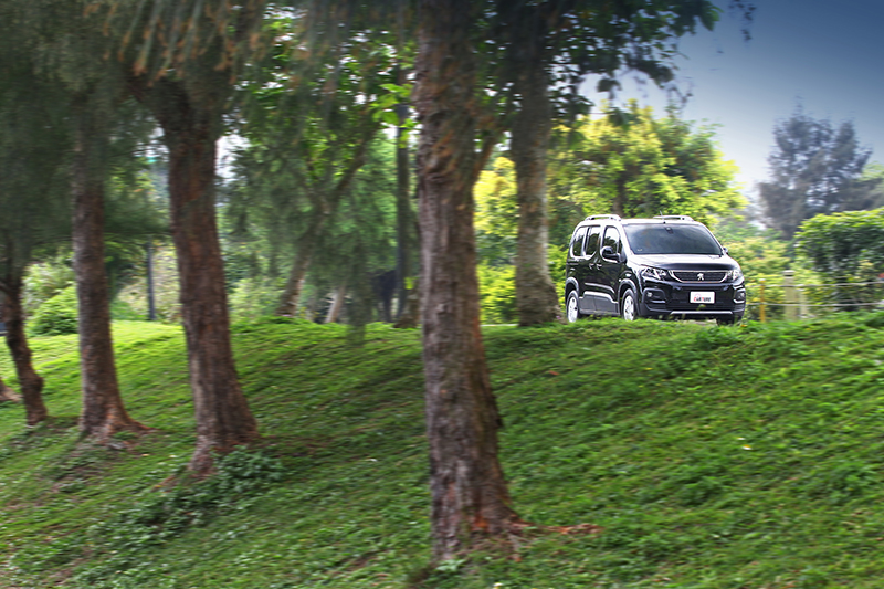 實際以PEUGEOT RIFTER體驗1.5L BlueHDi,發覺這具引擎對應一般日常行駛極為輕快,同時震動與噪音皆相當細微幾不可聞。