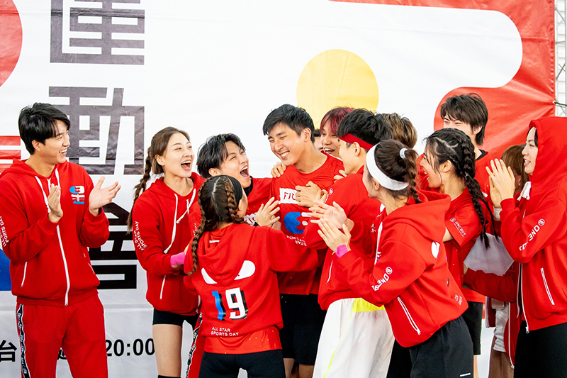【車勢星聞】《全明星運動會》紅隊選手胡釋安奪MVP。(圖:台視提供)