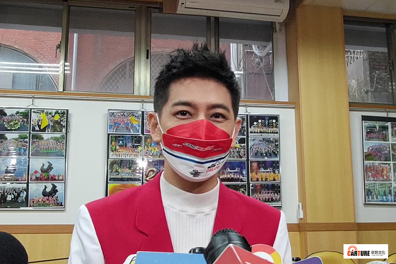 【車勢星聞】影音∕林志穎高一騎摩托車被記兩大過,賽車「跑贏自己最重要」。