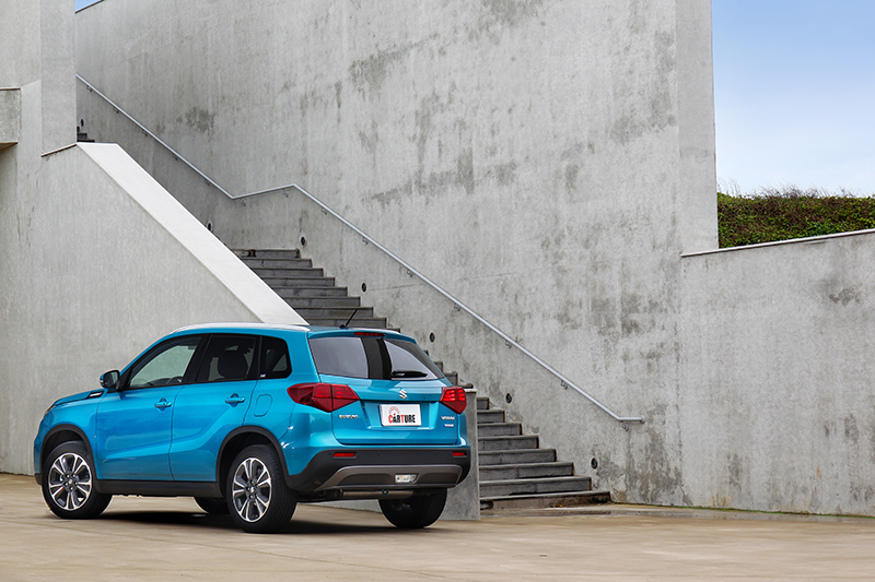 SUZUKI VITARA HYBRID可不只有虛有其表的Outdoor扮相而已,更具備ALLGRIP適時智慧型四輪傳動系統可選擇。