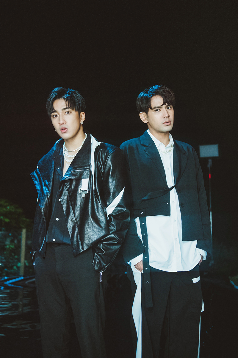 【車勢星聞】陳零九和五堅情團員婁峻碩合作推出全新單曲《不想你了》。(圖:滾石唱片提供)