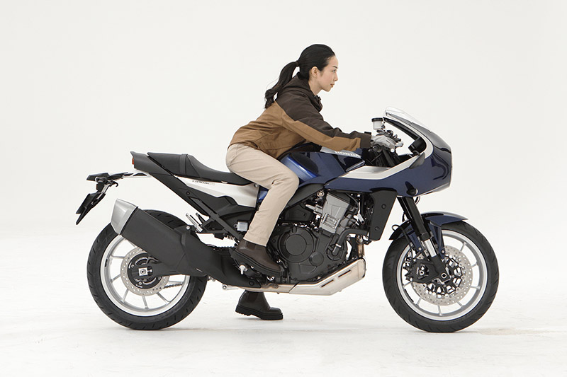 即使是身高155cm的女性也可以輕鬆騎乘。