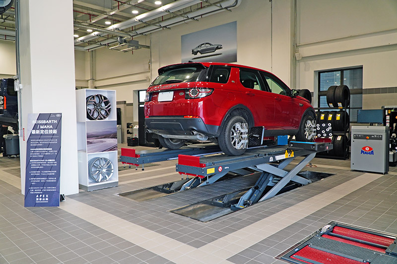 維修工位導入包含德國 MAHA 專業維修設備與德國 BEISSBARTH 最新檢測技術提升技師檢修量能。