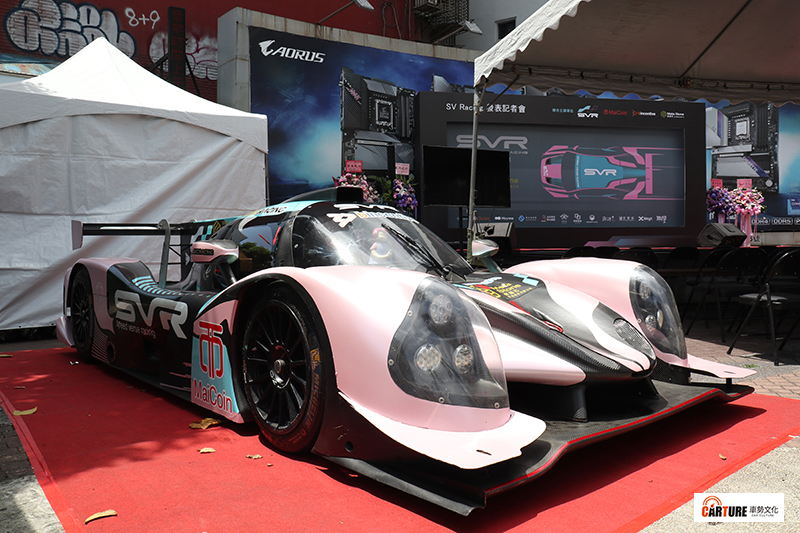SV Racing車隊與Meta Stone (麥達石)數位資產推廣聯盟平台合作區塊鏈支持賽車運動,記者會上展示Ligier LMP3。