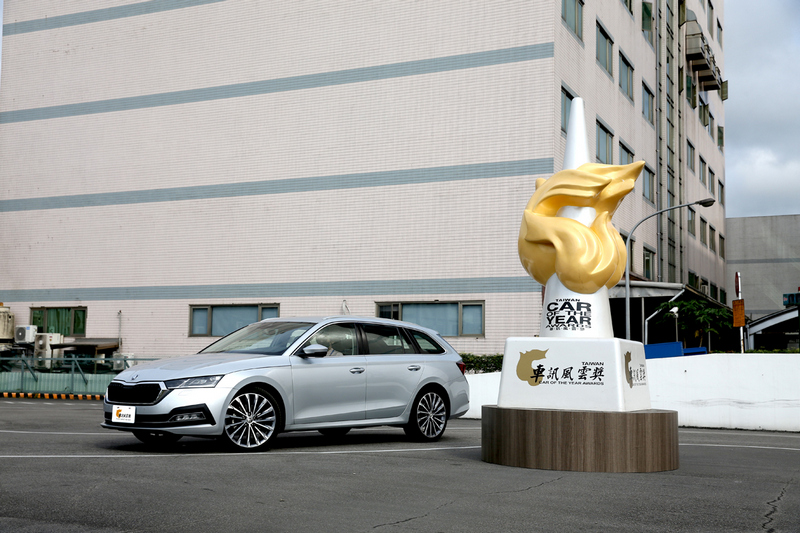 【2022最佳進口中型車】Skoda Octavia