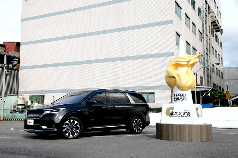 【2022最佳進口大型MPV】Kia Carnival
