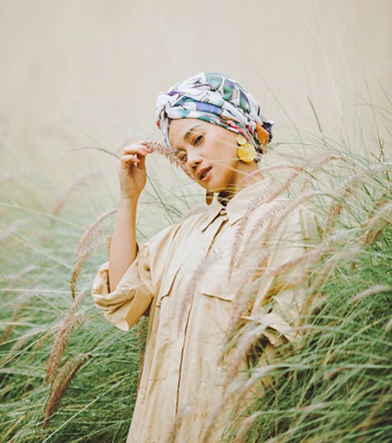 【車勢星聞】阿爆(阿仍仍)出身台灣台東縣金峰鄉嘉蘭正興部落,是移居高雄長大的都市排灣族原住民。(圖:聯經出版社提供)