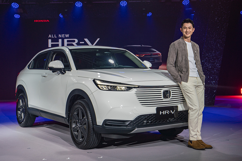 【車勢星聞】吳慷仁代言Honda All New HR-V,拍攝廣告一人分飾多角過足戲癮。
