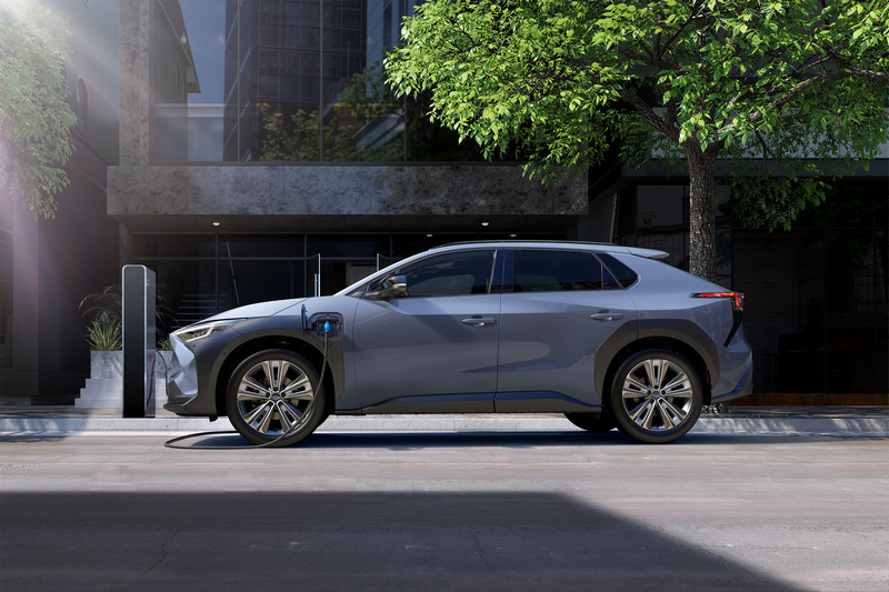 Solterra接單破200張中八成消費者選擇單色車型,而當中又以Subaru獨有車色雲霧藍比例最高。