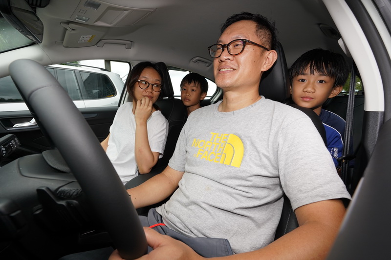 若未配置車頂箱,全車滿載加上露營配備後廂空間會顯得有些侷促