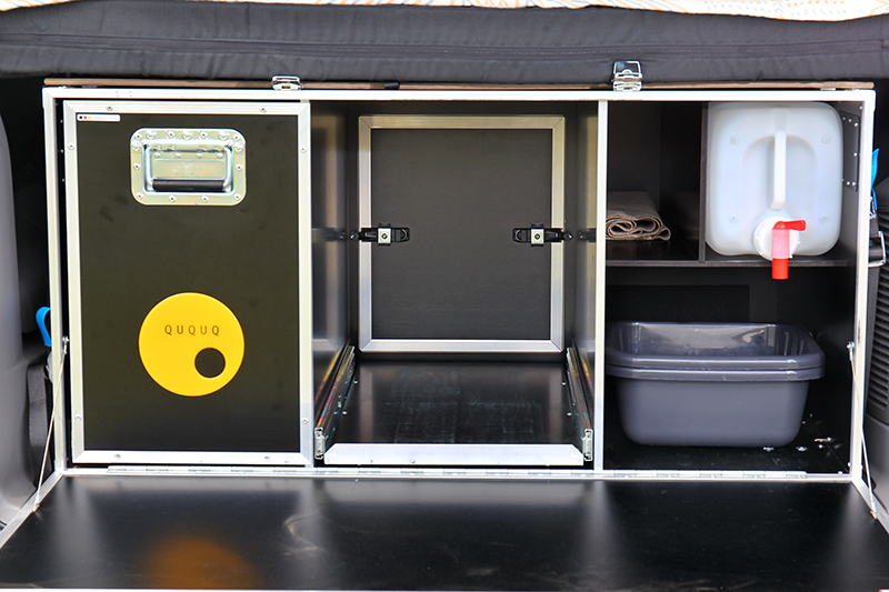 與德國 Ququq合作開發的VanLife Box好野露營組,讓Caravelle從商務變成露營車。