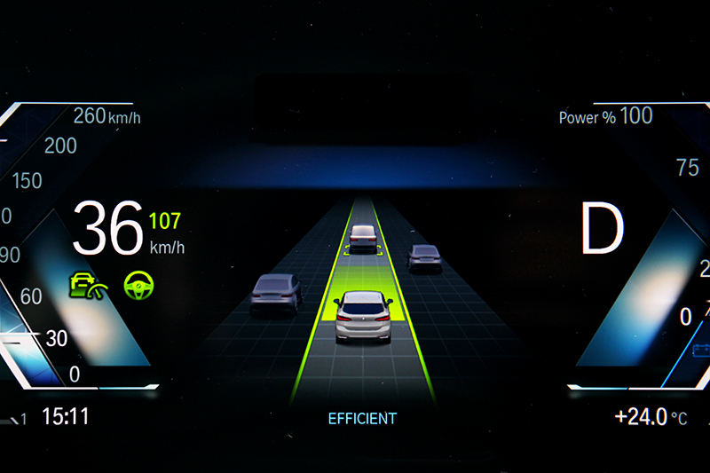 配備主動車距定速控制、主動車道維持輔助系統。