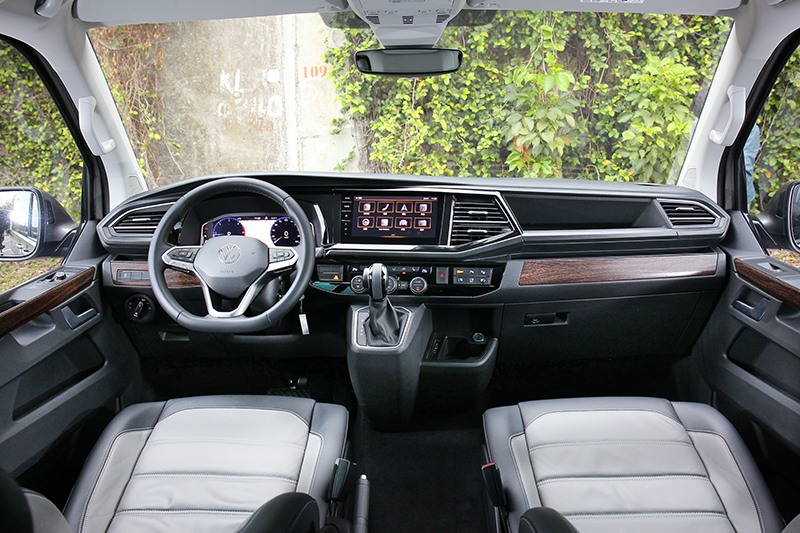 高質感的科技化座艙讓整體氛圍極為討喜,10.25吋數位儀錶更令資訊判讀清晰簡明。