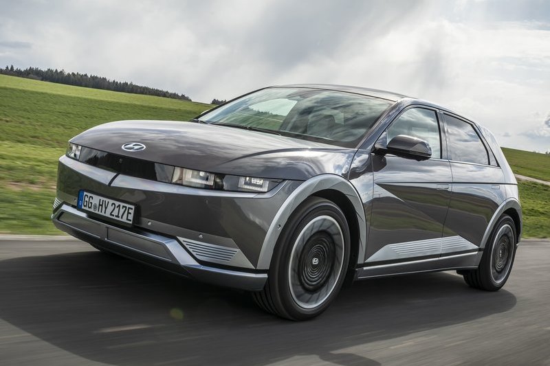 Ioniq 5 N動力預計會和EV6 GT相近,擁有510公里續航里程及577hp動力。