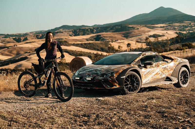  蠻牛就該在荒野草地奔跑，Lamborghini釋出Huracan Sterrato預告 