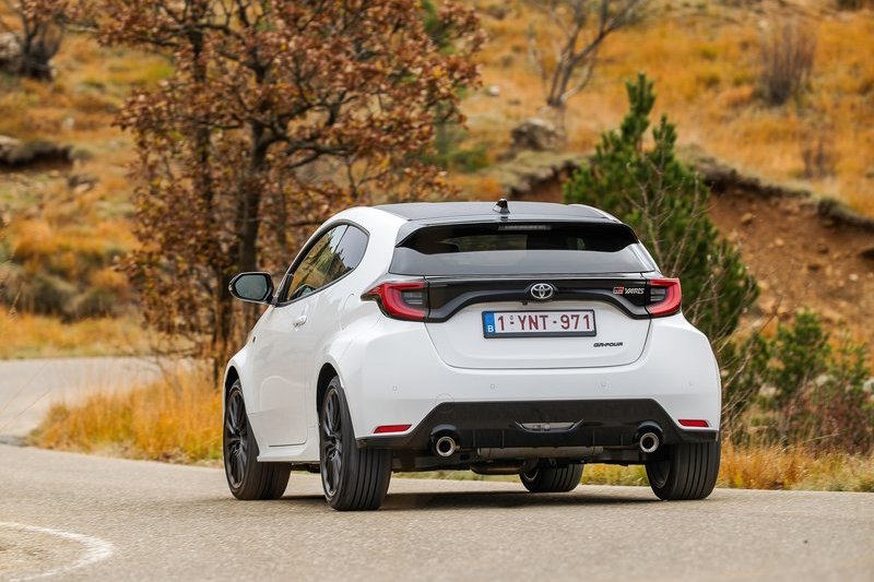 近日傳出GR Yaris除配置自排外還會改採前驅設定。