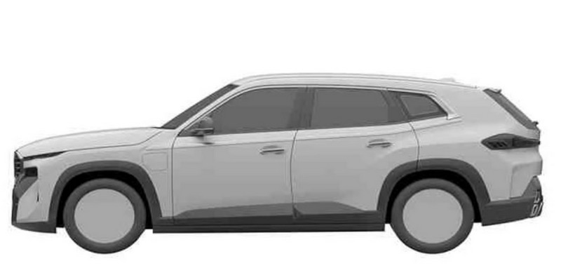 車側與車尾大量維持概念車設計。