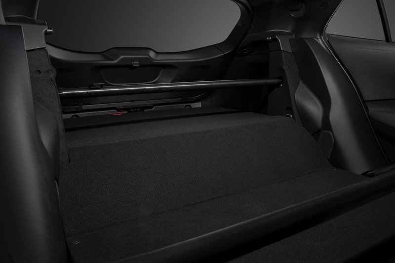 Morizo Edition拆除後座椅、後擋雨刷、後座揚聲器等配備,車重因此減輕48公斤。