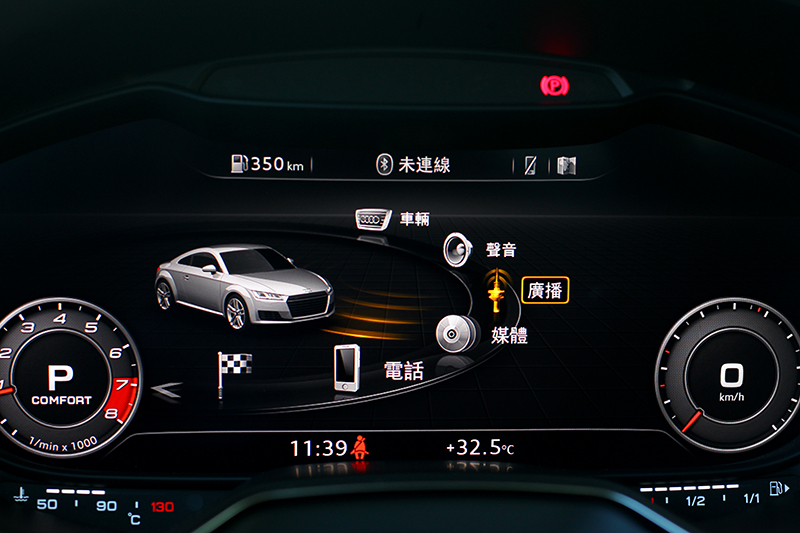 習慣Audi新系統,TT RS的介面要重新適應。