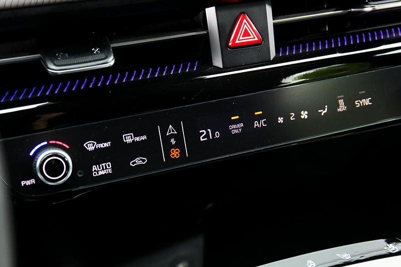 為符合日常用車習慣全程都有開冷氣,多數時都設定溫度24度、風量一段。