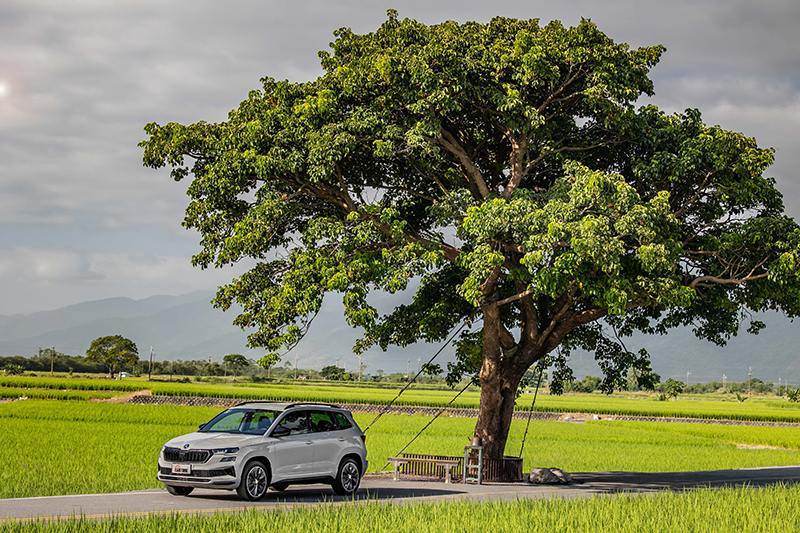 小改Karoq注入新世代語彙後樣貌變得更銳利立體,另外亦提供1.5升Sportline車型。