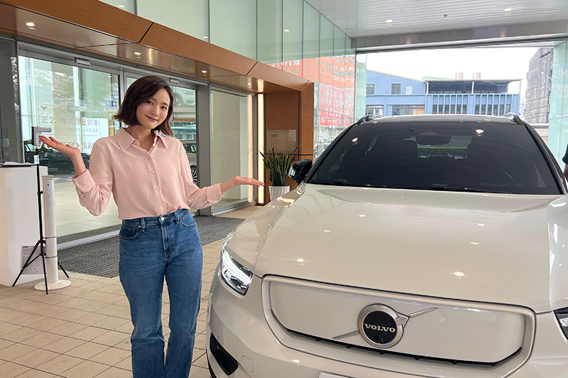 【車勢星聞】王淨自認開車技術不好,朋友「義氣相挺」倍感溫馨。(圖:國際富豪汽車提供)