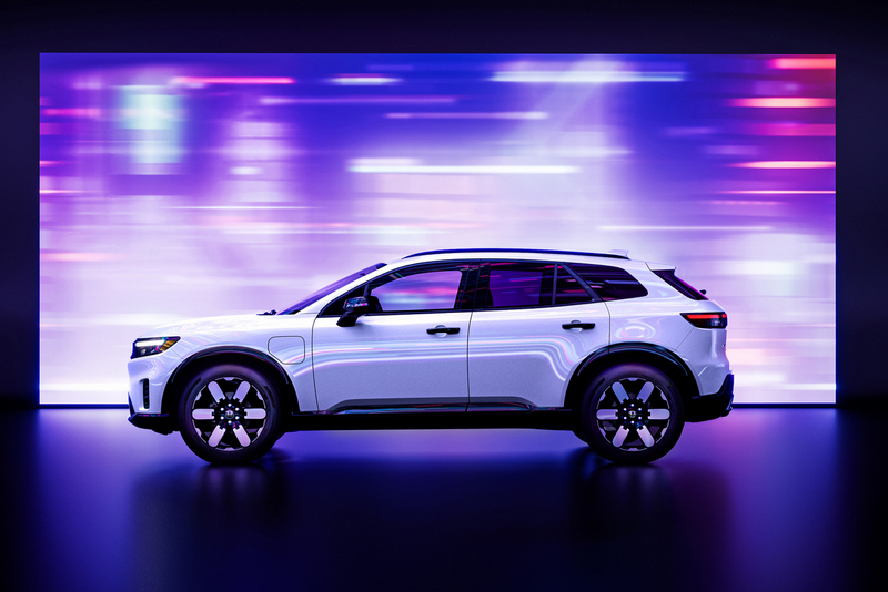 Prologue車身尺碼為4,877mmx1,989mmx1,643mm、軸距3,094mm。